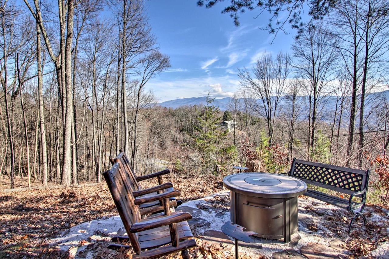 Panoramic-View Gatlinburg Cabin With Private Hot Tub 외부 사진